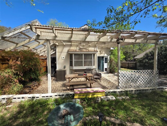 Building Photo - 5405 Alexis Cove