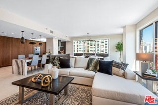 Building Photo - 10550 Wilshire Blvd