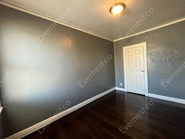 Building Photo - 13920 Littlefield St