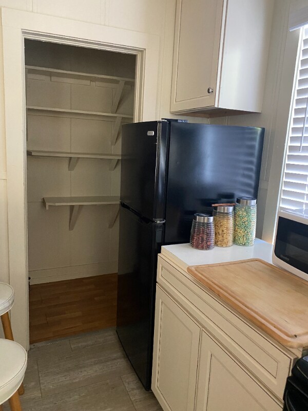 Building Photo - 1563 Willis St