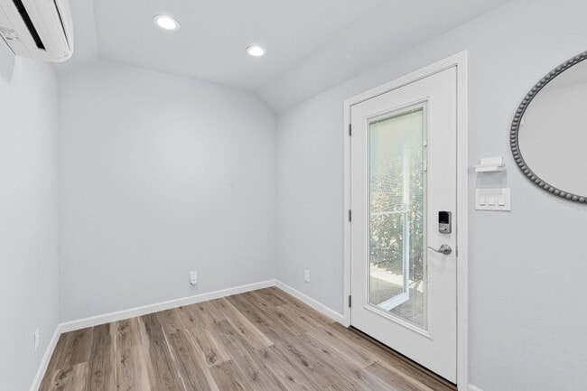 Building Photo - 17267 James Lex Ln