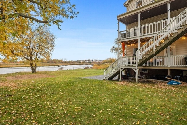 Building Photo - 42 Orchard St