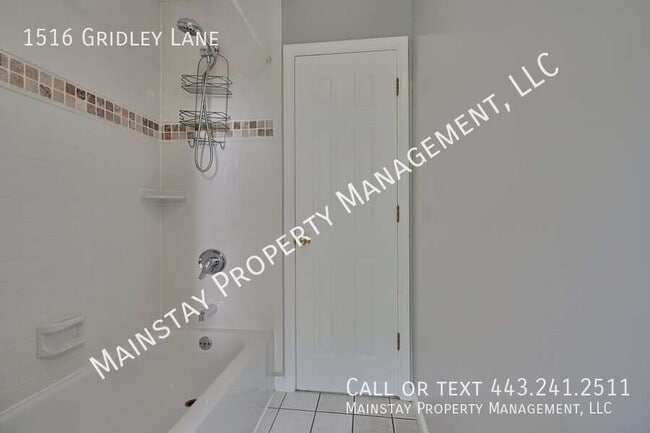 Building Photo - 1516 Gridley Ln