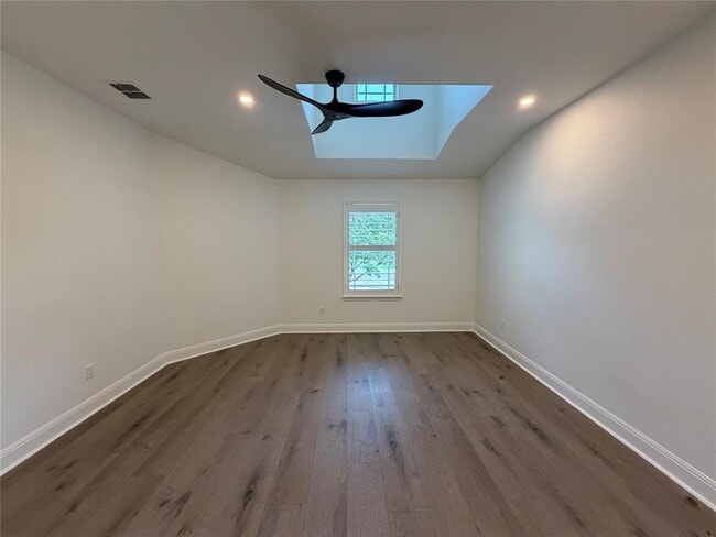 Building Photo - 7801 Aria Loop