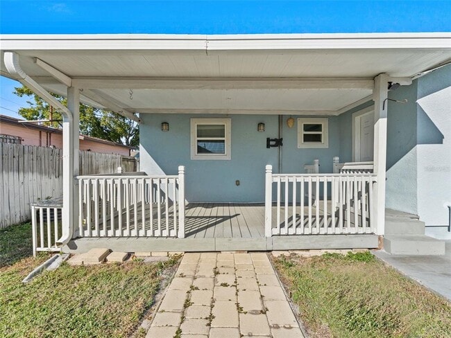 Building Photo - 2924 W Dewey St