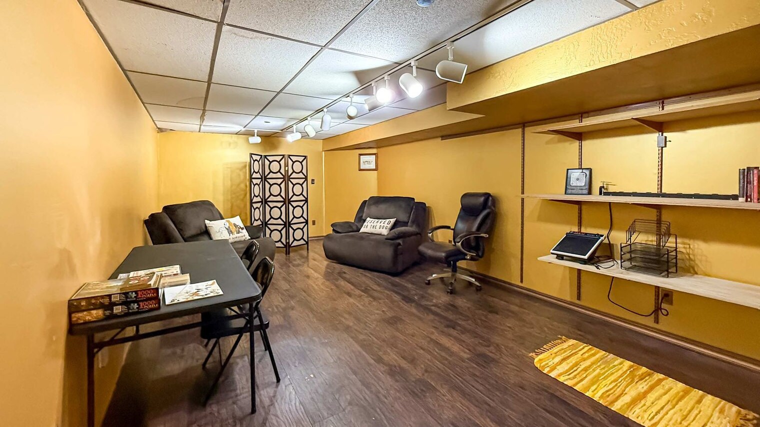 Building Photo - 73 Ross Ln