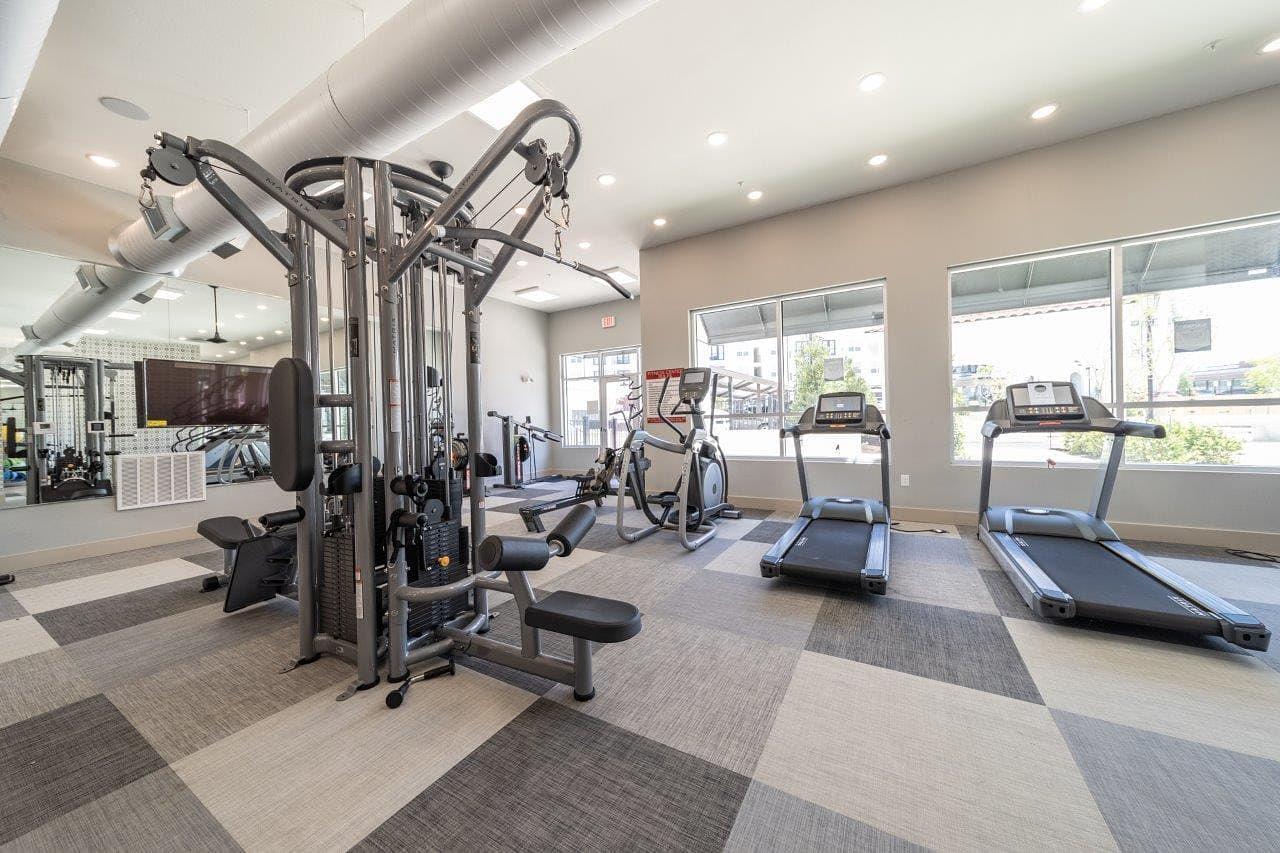 Building Photo - 5344 Sycamore School Rd