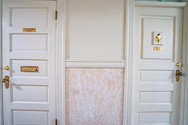 Interior Photo - Alexander Apartments