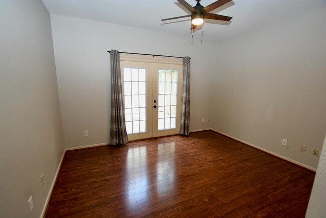 Building Photo - 13903 Jupiter Hills Dr