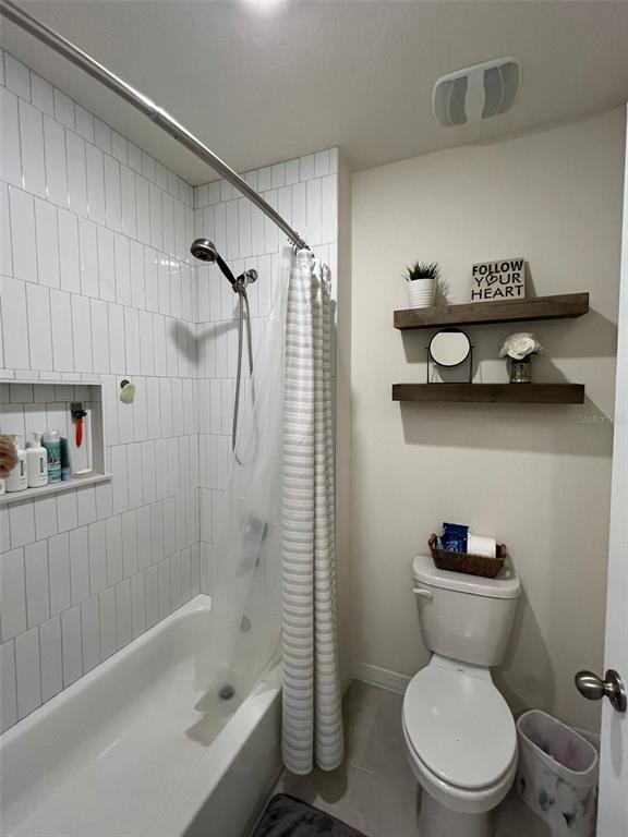 Building Photo - 5585 Winona Dr