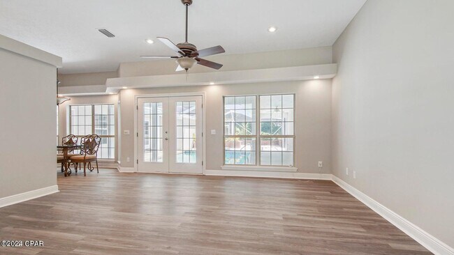 Building Photo - 104 Colony Harbour Rd