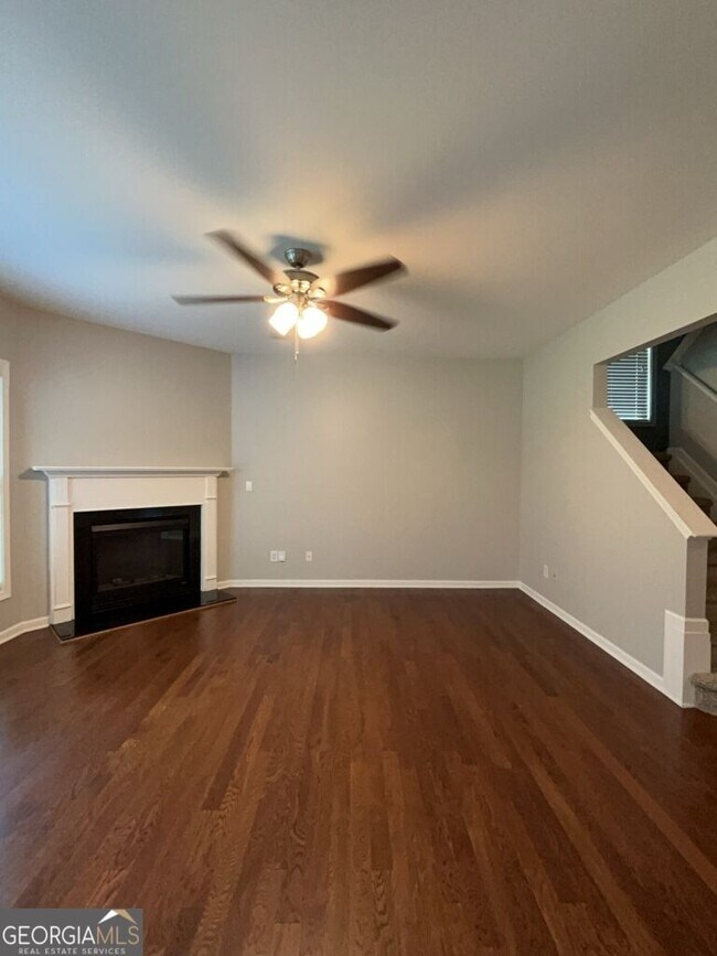 Building Photo - 3537 Harvest Ridge Ln NE