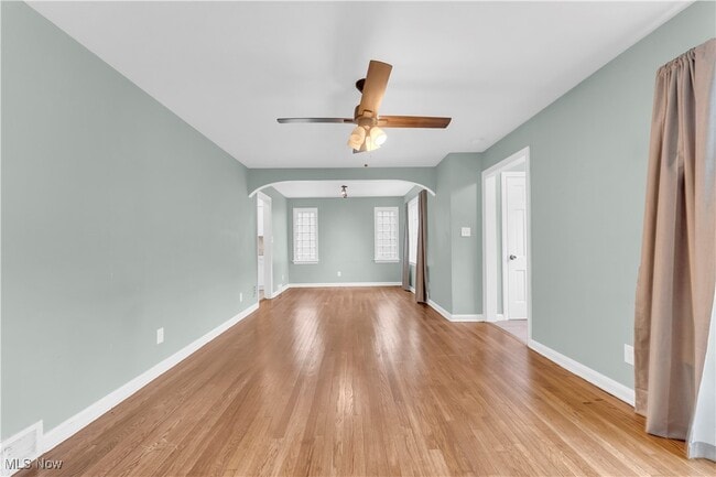 Building Photo - 3528 Meadowbrook Blvd