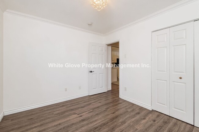 Building Photo - Updated 2 Bedroom Placentia Townhome