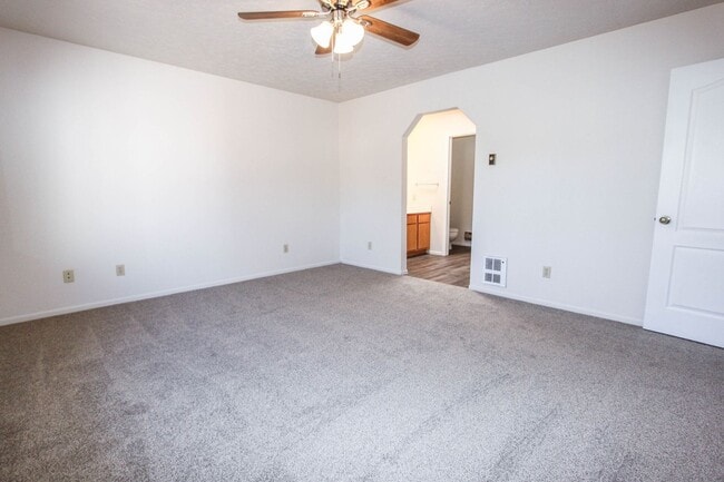 Building Photo - Three Bedroom Home in Prescott Valley