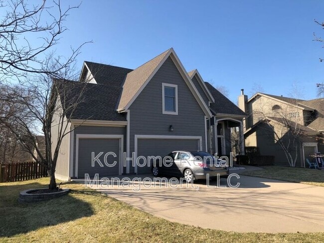 Building Photo - 5605 W 153rd Terrace
