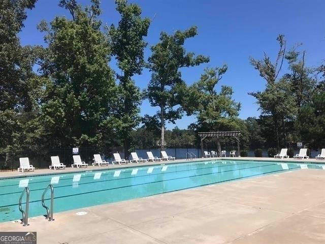 Building Photo - 405 Lakeview Way