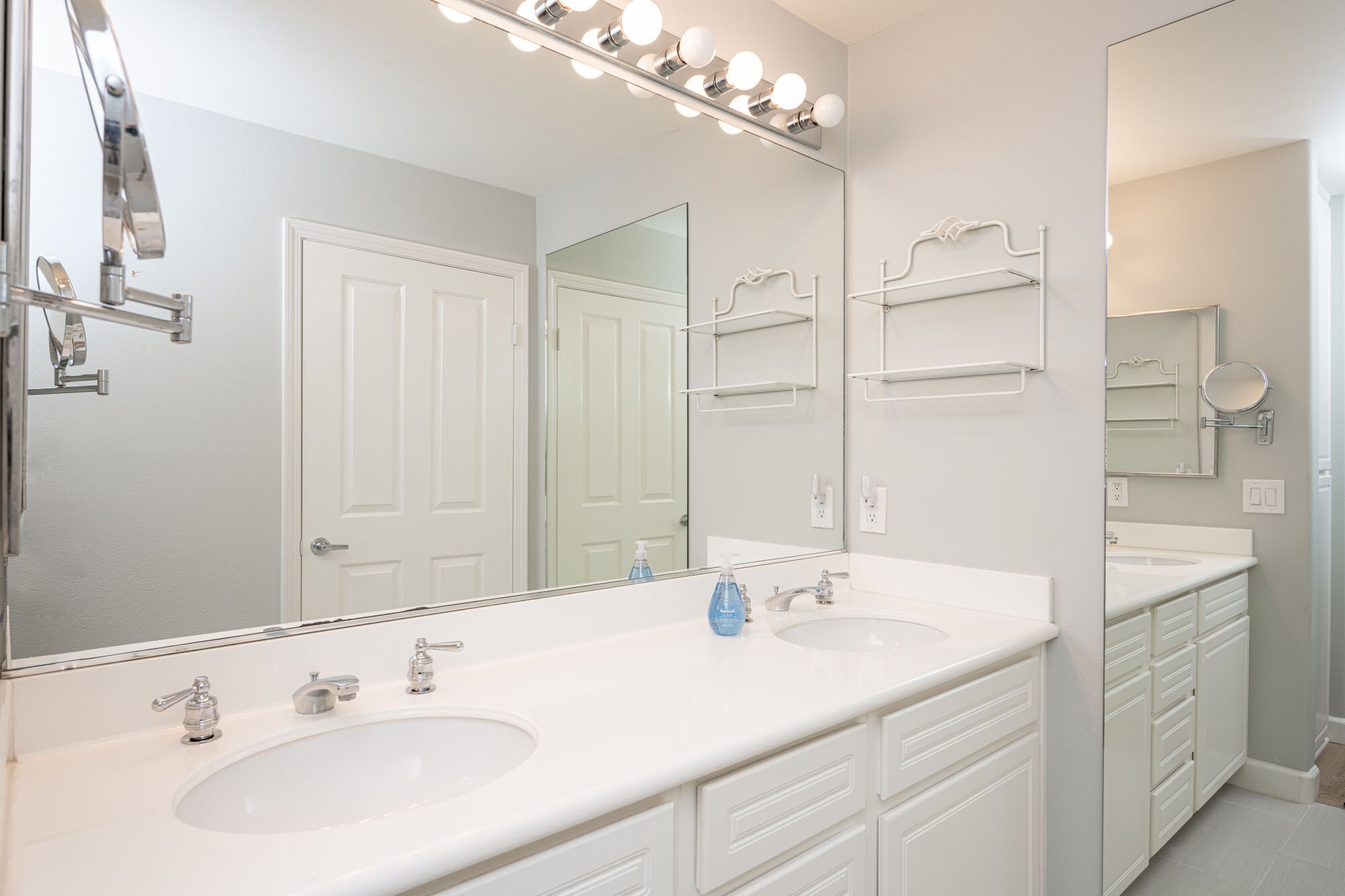 Building Photo - 104 Tropea Aisle