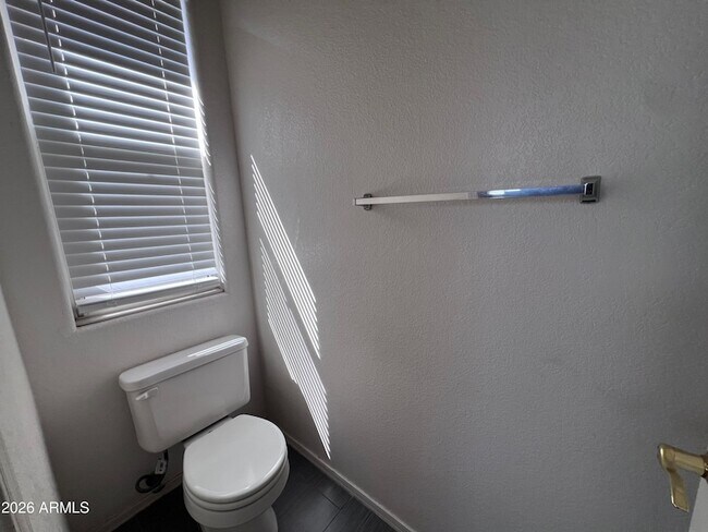 Building Photo - 1345 W Musket Way