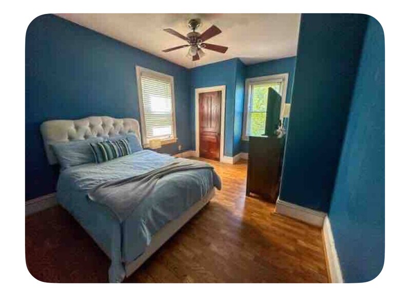 Bed 1 - 105 Vinton St