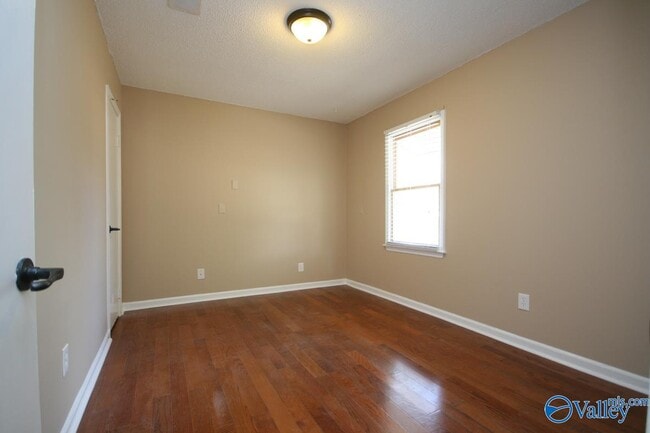 Building Photo - 4412 Gazette Dr SW