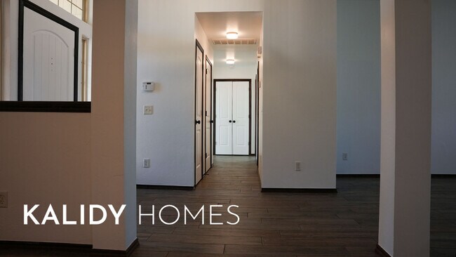 Building Photo - 13049 SW 5th St