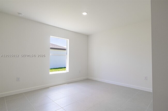 Building Photo - 17564 SW 285th St