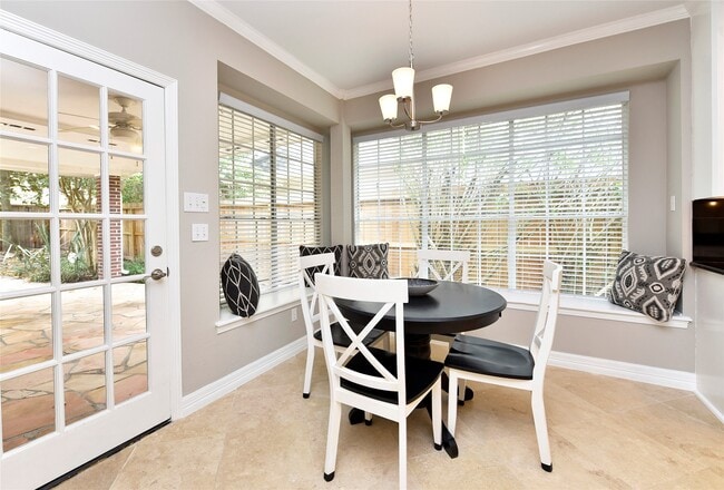 Building Photo - 19810 Emerald Leaf Dr