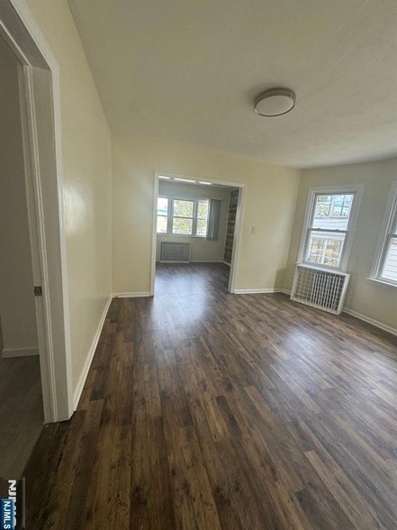 Building Photo - 29 Kingsland St