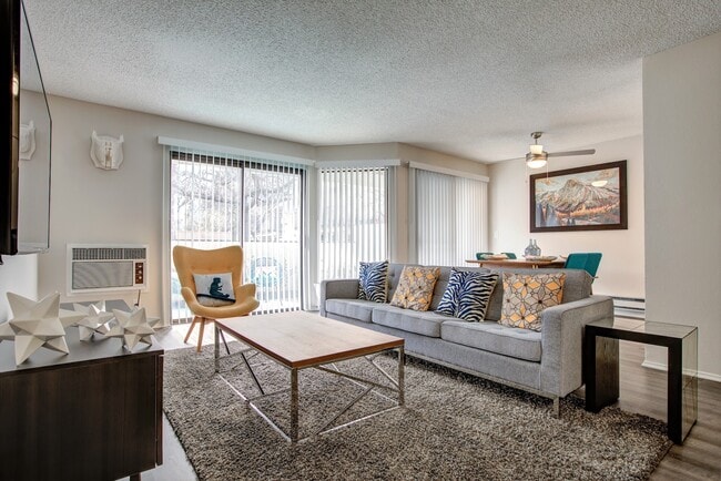 Building Photo - Vercanta Pleasanton
