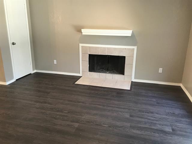 Building Photo - 7326 Kingswood Cir