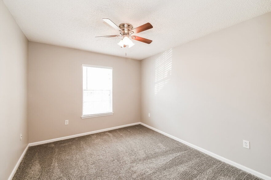 Building Photo - 7774 Mordecai Ct