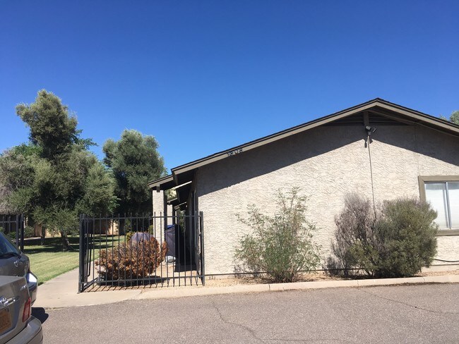 1308W 3rd Street - 1308 W 3rd St