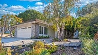 Building Photo - Charming Home for Now Leasing in Thousand Oaks!