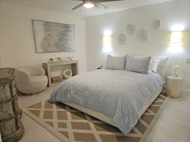 Building Photo - MODERN  SEASONAL VACATION CONDO