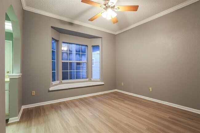 Building Photo - 3111 Tom Green St