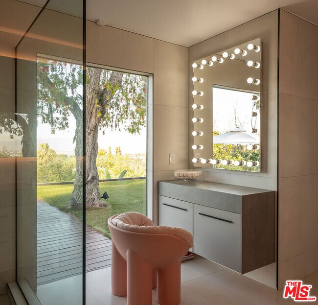 Building Photo - 3382 Scadlock Ln