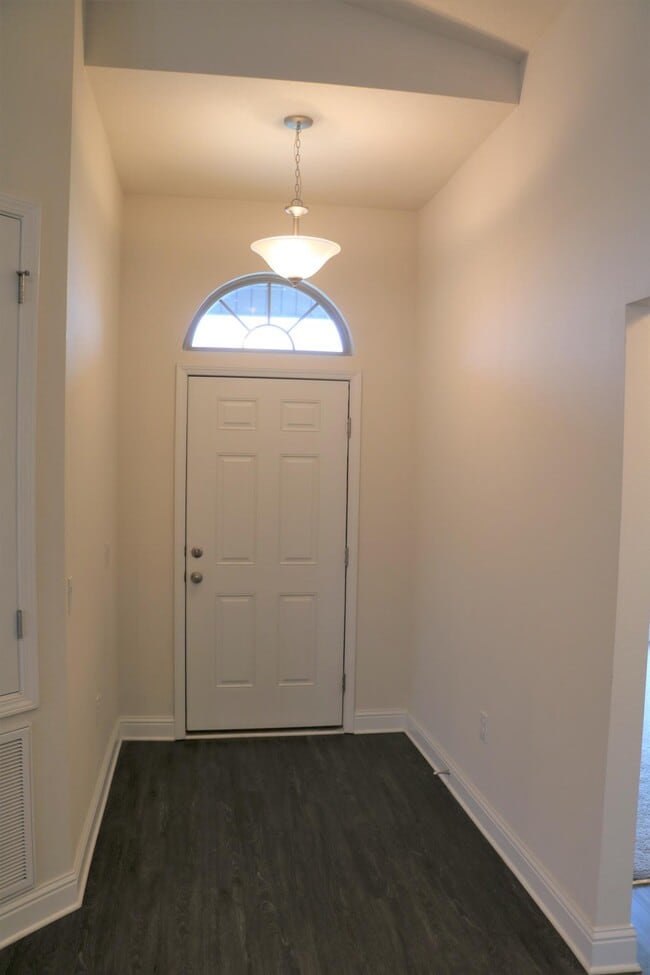 Building Photo - 6393 Redberry Dr