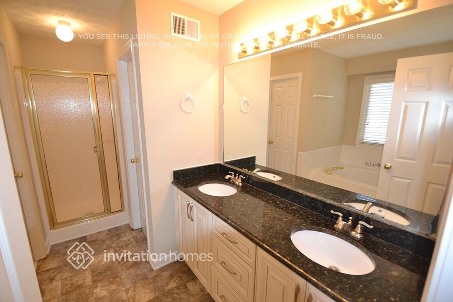 Building Photo - 4790 Northbrook Ct