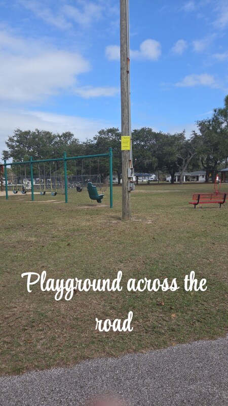 Building Photo - 1102 E Canal St