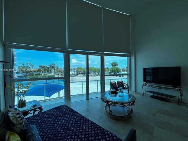 Building Photo - 5445 Collins Ave