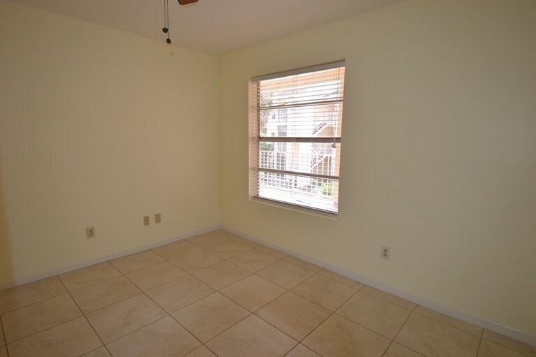 Building Photo - 15290 SW 106th Ln