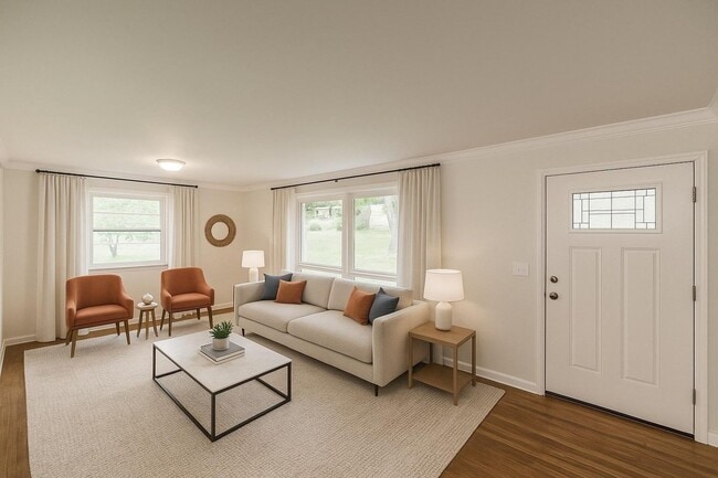 Building Photo - 418 Foothill Dr