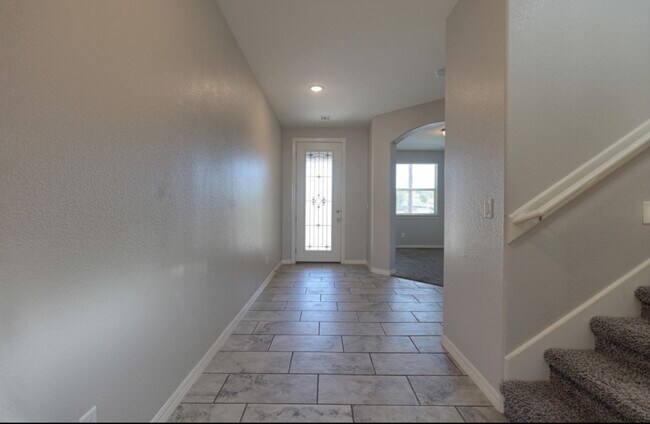 Building Photo - 309 Quiet Prairie Dr