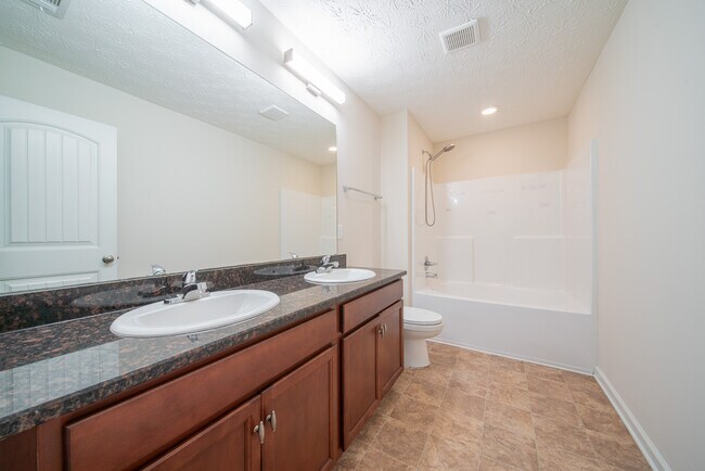 Building Photo - 5788 Sandy View Dr