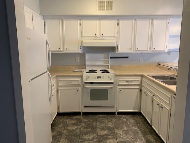 Full kitchen - 365 W Illinois Ave