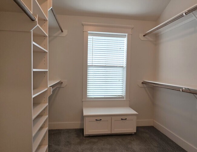 Building Photo - 4109 Allen St