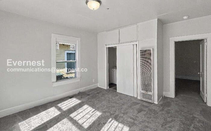 Building Photo - 3920 39th Ave N