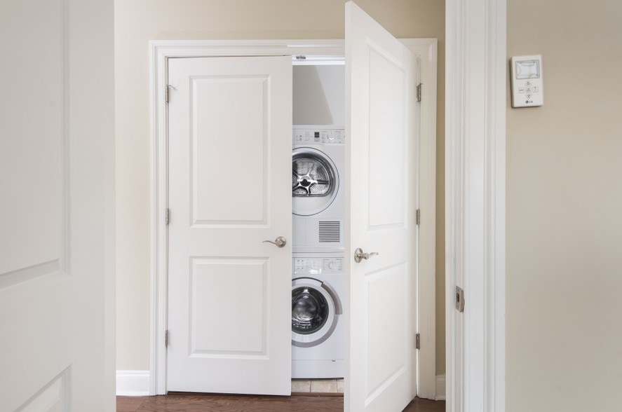 Building Photo - 600 N Broad St