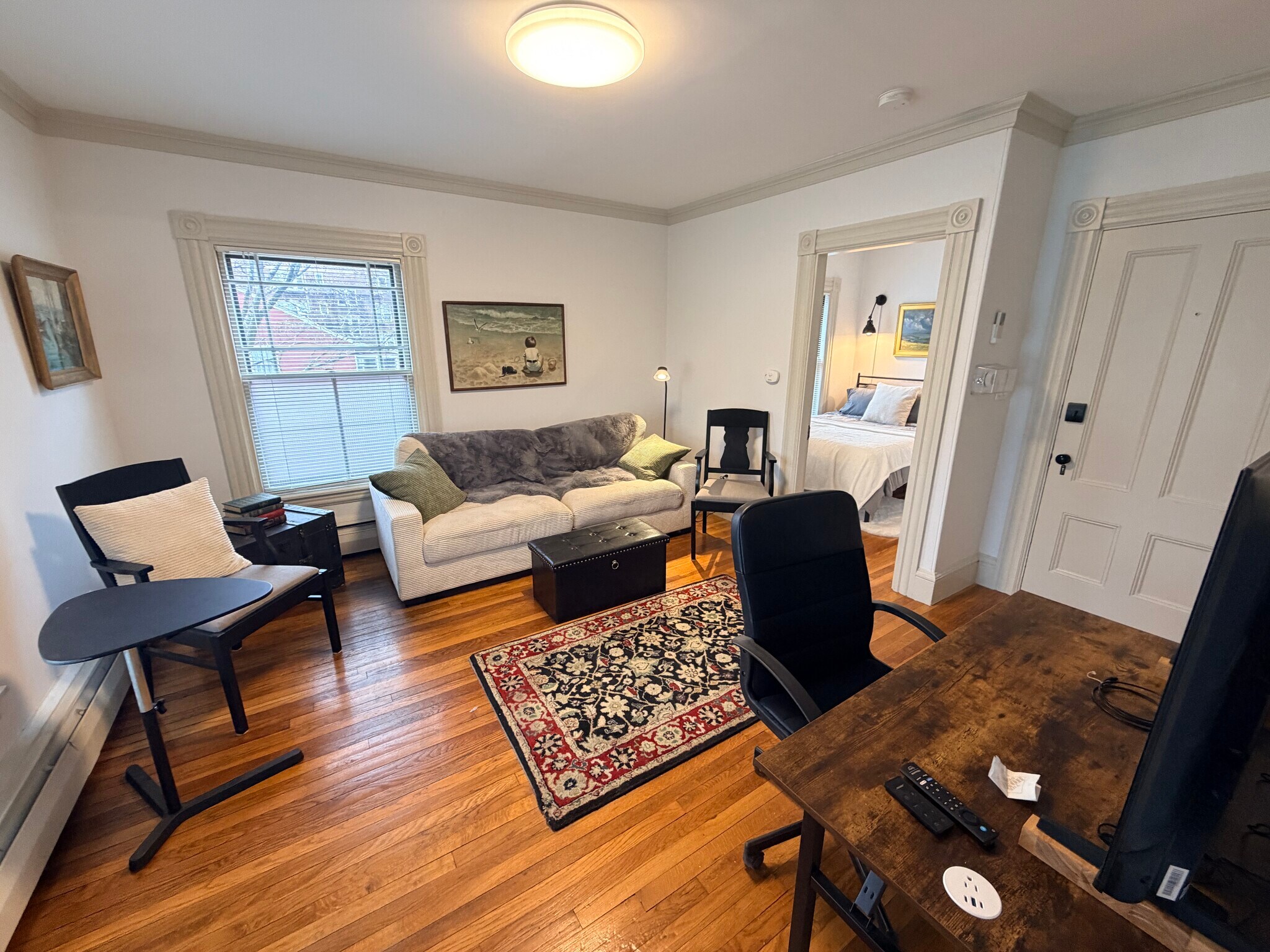 Building Photo - 25 Meacham St